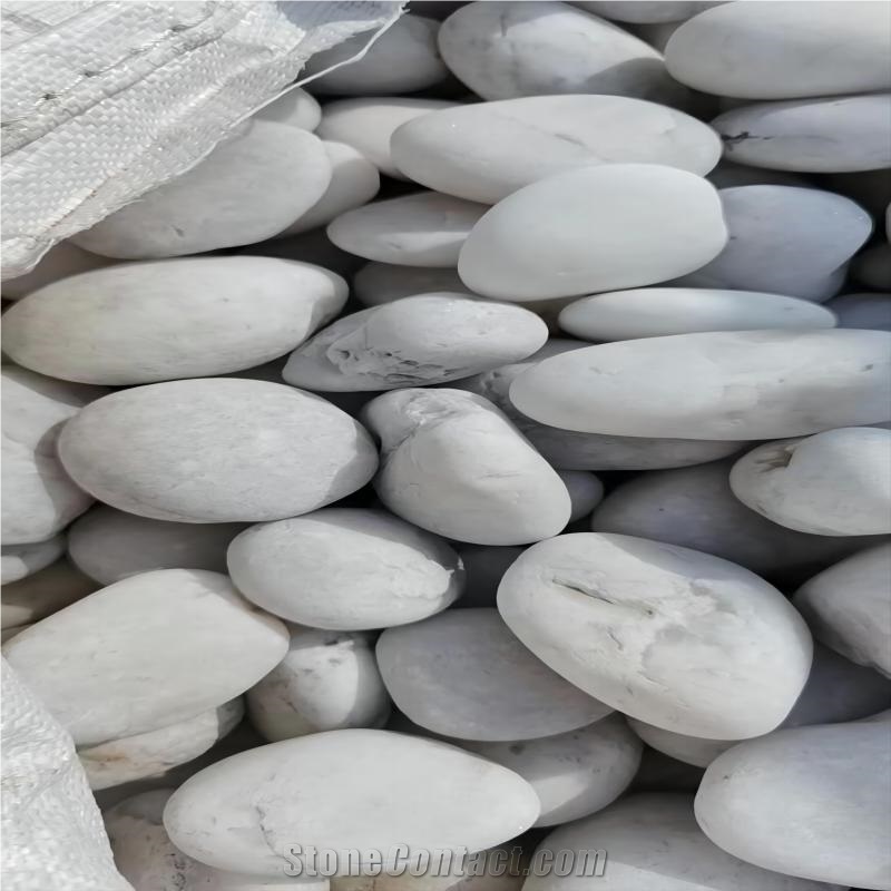 High Gloss White Walkway Washed Pebble Stone