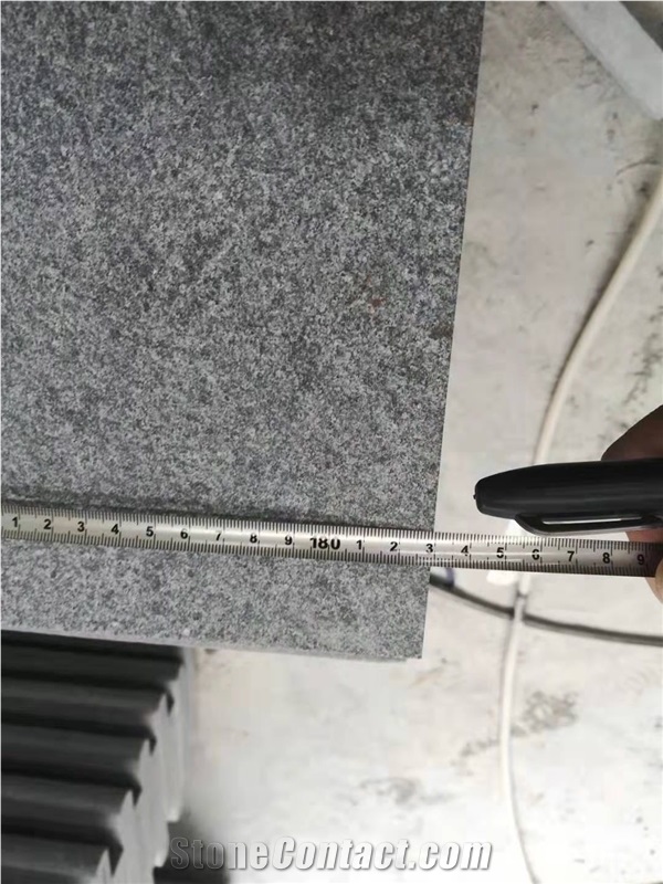Original G654 Machine Cut Flamed Granite Road Kerbstone