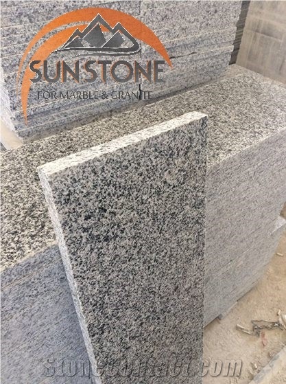 New Halayeb Granite Slabs
