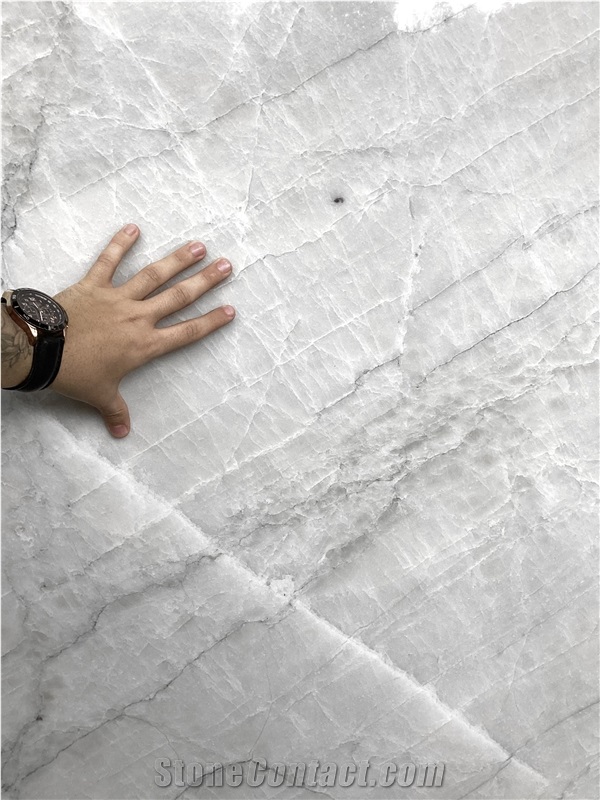 Calacatta Tesoro Quartzite Slabs 2151