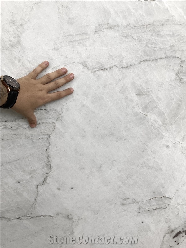 Calacatta Tesoro Quartzite Slabs - Block 2152