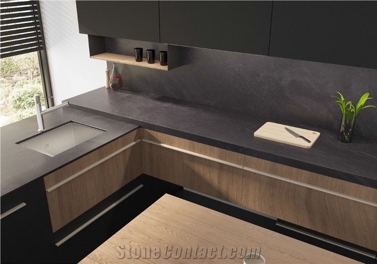 Grenaur Black Sintered Stone