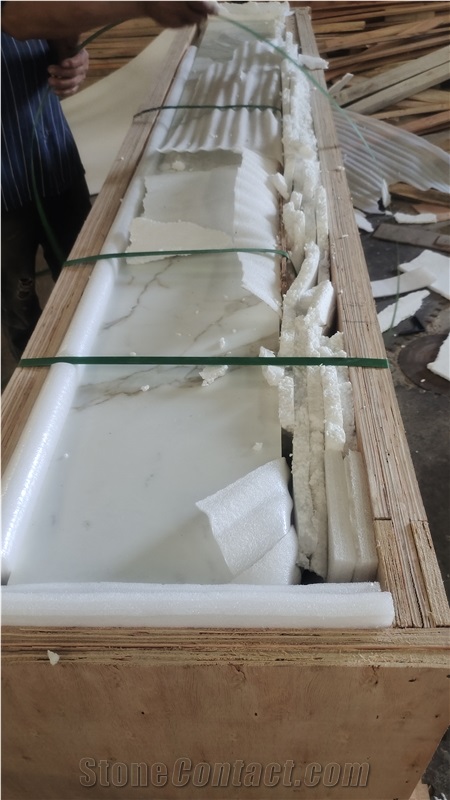 Calacatta Marble Slab Countertop For Kitchen