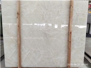White Onyx Slab For Wall Cladding