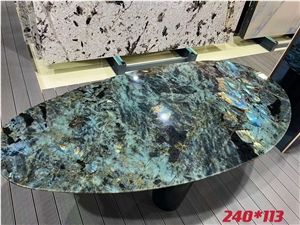 Emerald Marinace Quartzite Luxury Stone Table Top