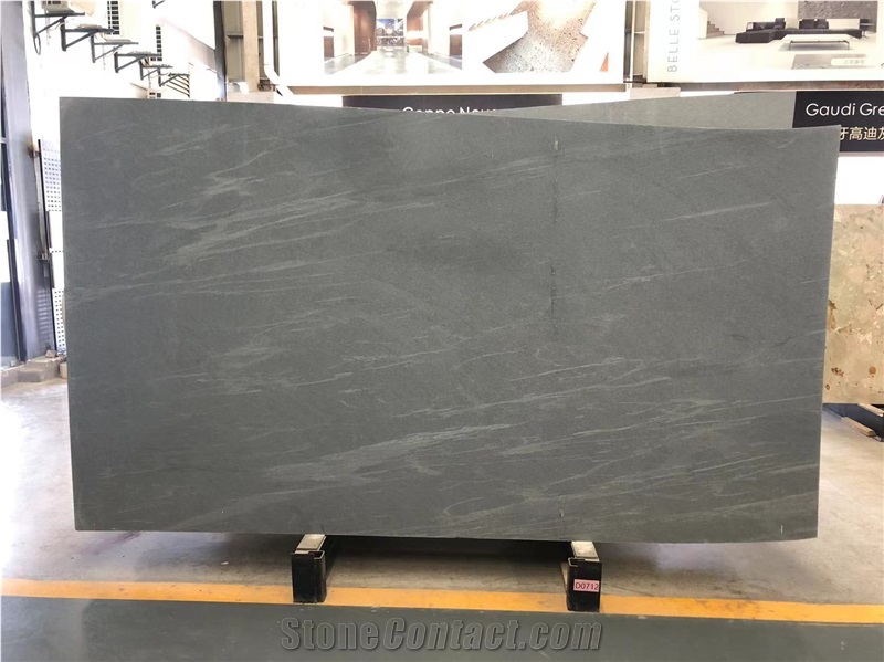 Pietra Del Cardoso Sandstone Slabs