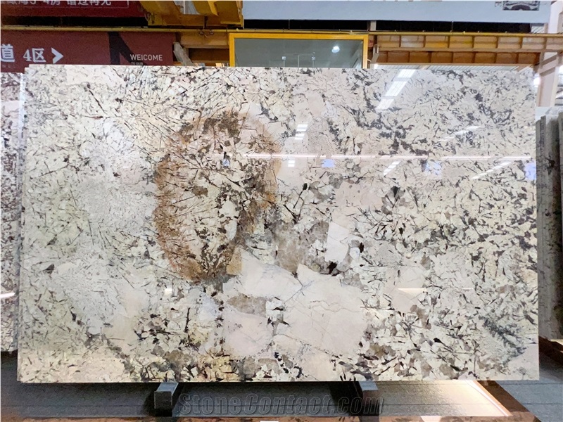 Everest White Granite Slab