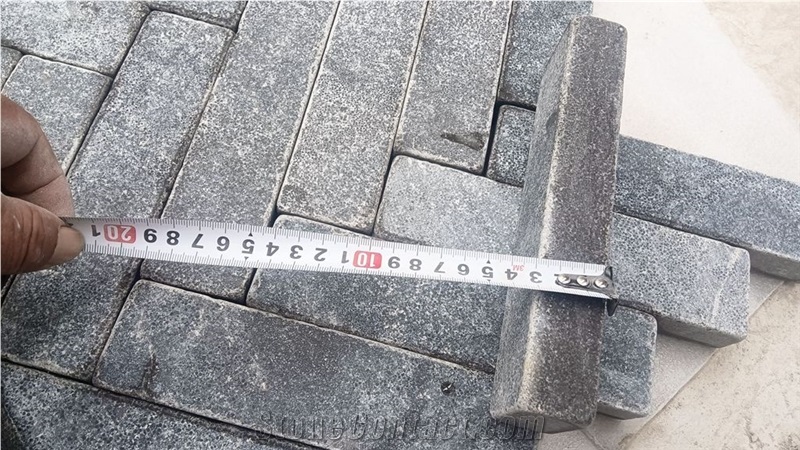 Blue Limestone Garden Paving Cobble Sett