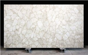 Glossy White Semiprecious Crystal Artificial Quartzite Slabs Glossy White Semiprecious Crystal Artificial Quartzite Slabs