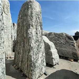 Grey Stone Landscape Boulder For Garden Decoration