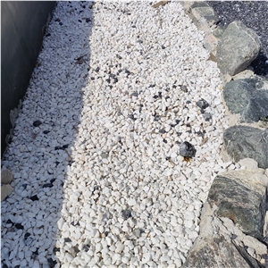 White Small  Gravel For Yard Landscape Stone