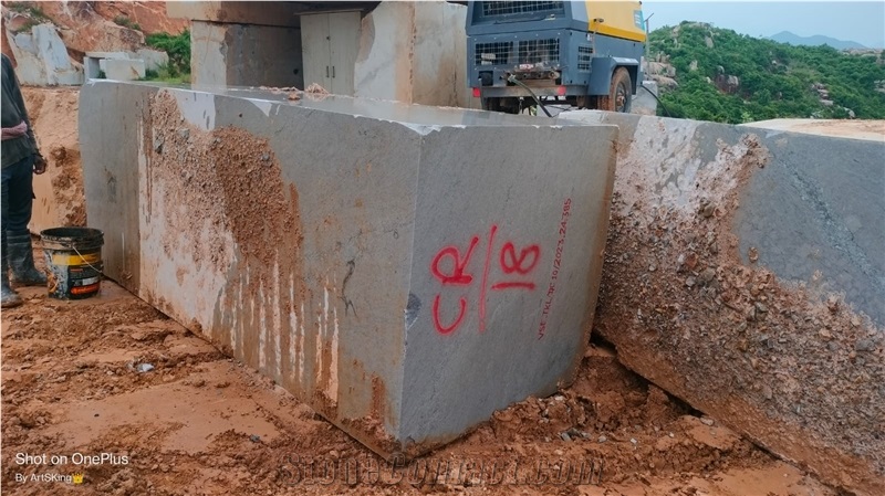 Silver Dyna Granite Blocks