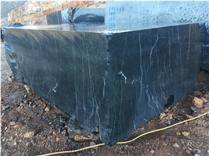 Black Maku Marble Blocks
