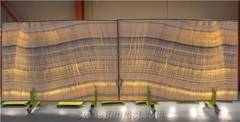 Mercury Onyx Slabs
