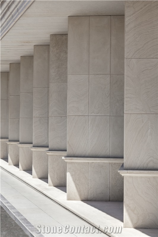 Crema Universo Limestone