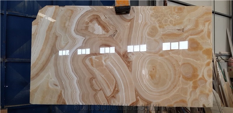 Inferno Onyx Polished 2Cm Translucent Slabs