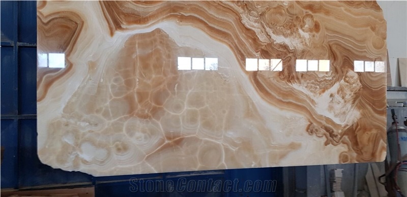 Inferno Onyx Polished 2Cm Translucent Slabs