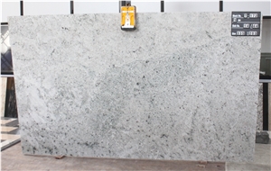 Colonial White Granite Slabs