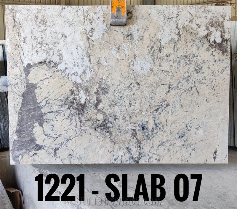 Cristallo White Granite Tiles & Slabs
