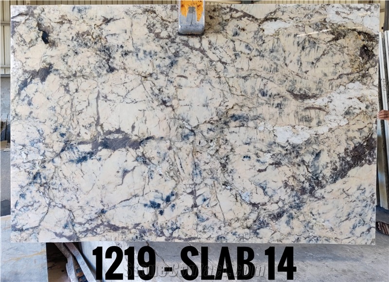 Cristallo White Granite Tiles & Slabs