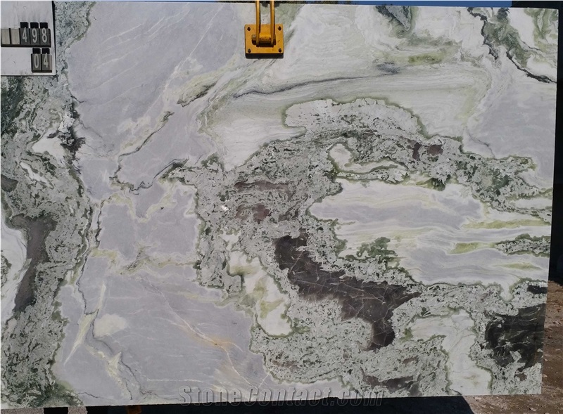 Himalayan Green Onyx Tiles & Slabs