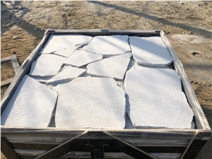 White Quartzite Cultured Stone Random Flagstone