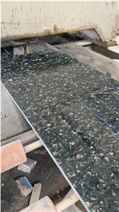 Emerald Pearl (New) Granite Slabs Emerald Pearl (New) Granite Slabs