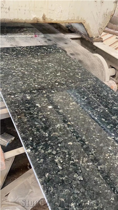 Emerald Pearl （New） Granite Slabs