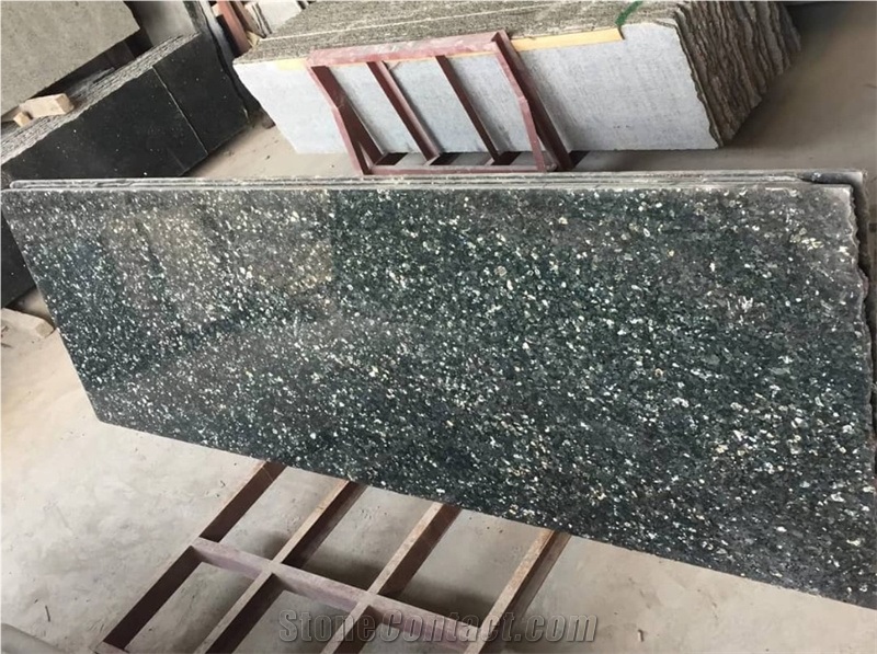 High Grade Emerald Pearl Green Granite Slabs