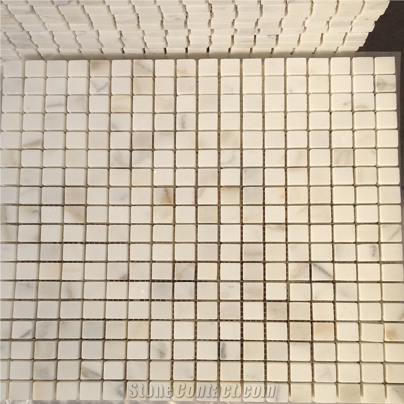 White Marble Calacatta Square Field Mosaic Bathroom Tile
