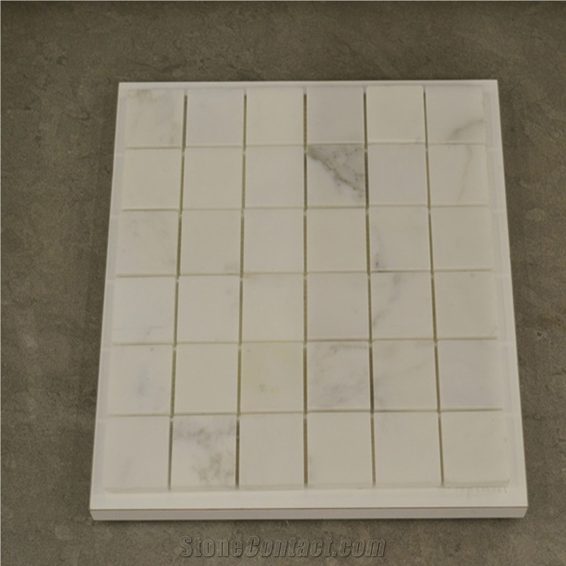 White Marble Calacatta Square Field Mosaic Bathroom Tile