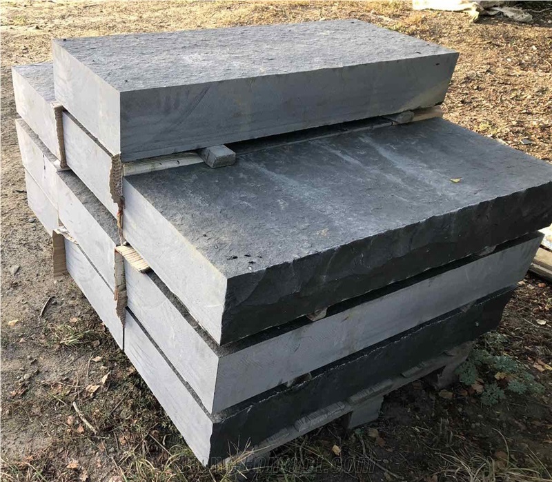 Basalt Massive Steps