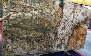 Brazil Baricatto Yellow Granite Slab Tile