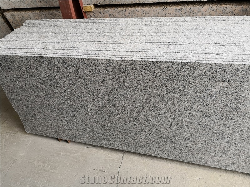 China Classic Grey Granite Slab Tile