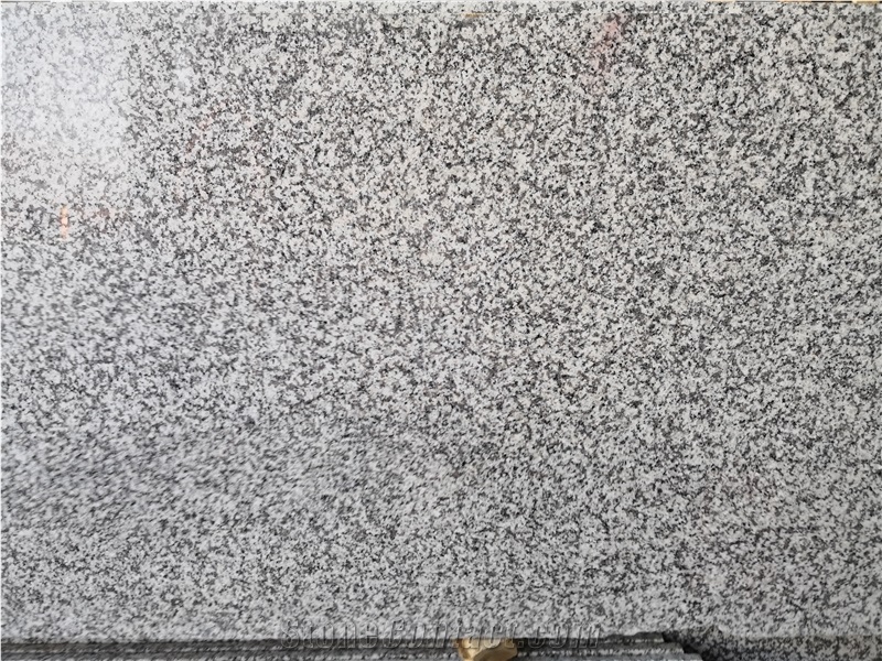 China Padang Crystal White Granite Slab Tile