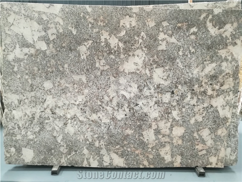 India Alaska White Granite Slab Tile