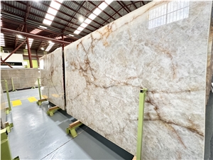 Cristallo Quartzite Slabs
