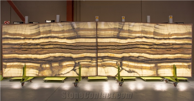 Ocean Wave Onyx