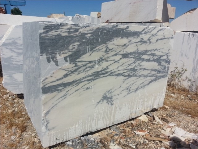 Calacatta Nero Marble Slabs