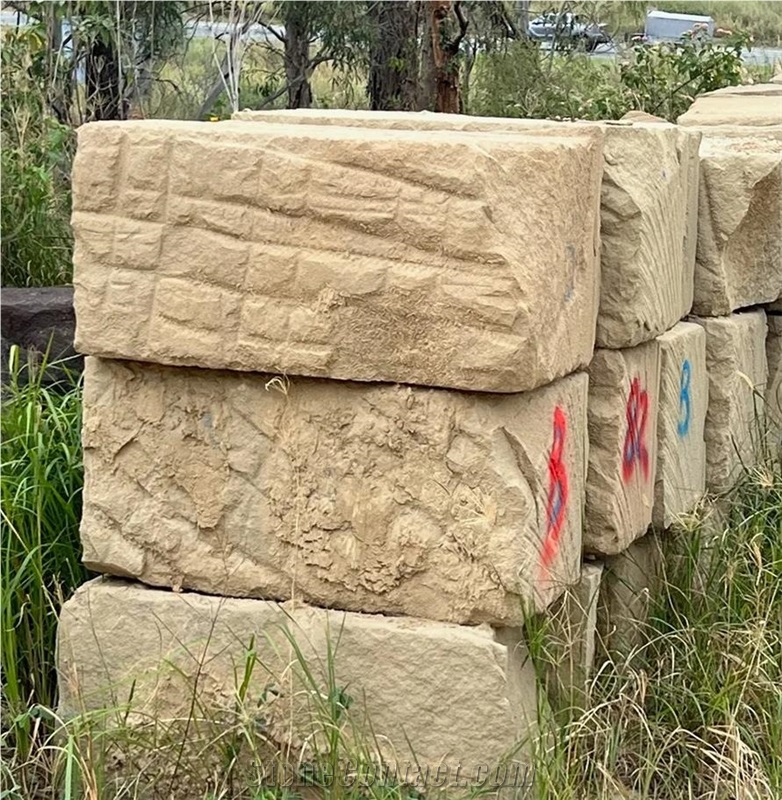 Texas Sandstone 2 Meter A Grade Bolstered Sandstone Blocks