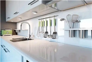 White Quartz Kitchen Countertop