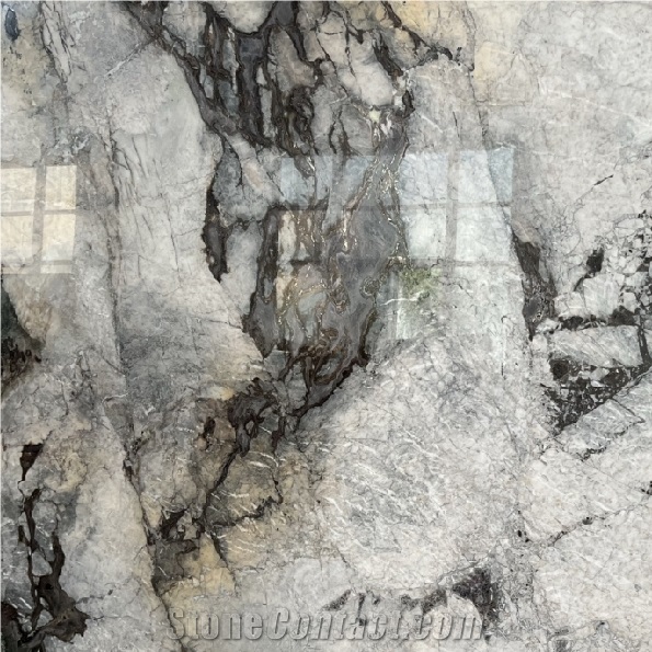 Calacatta Iron White Slab