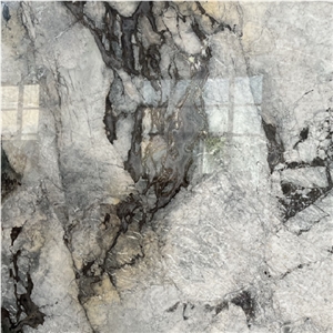 Calacatta Iron White Slab