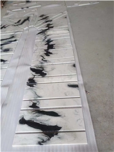China Panda White Marble Stairs Treads And Riser