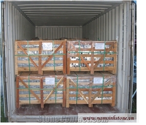 Vietnam Bluestone Paving Tiles Tumbled