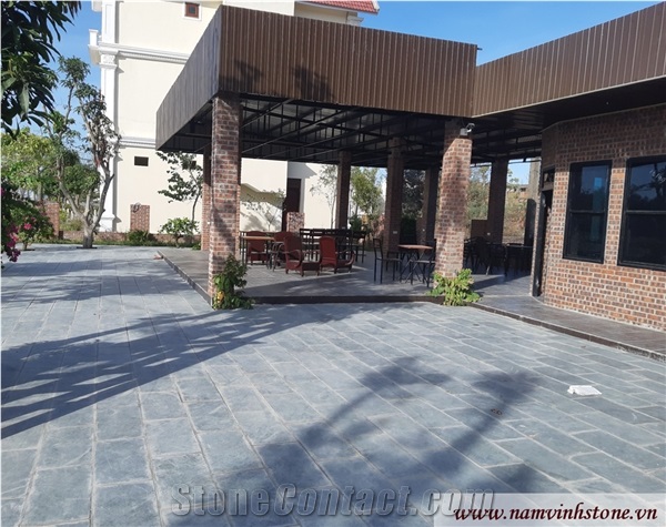 Vietnam Bluestone Paving Tiles Tumbled