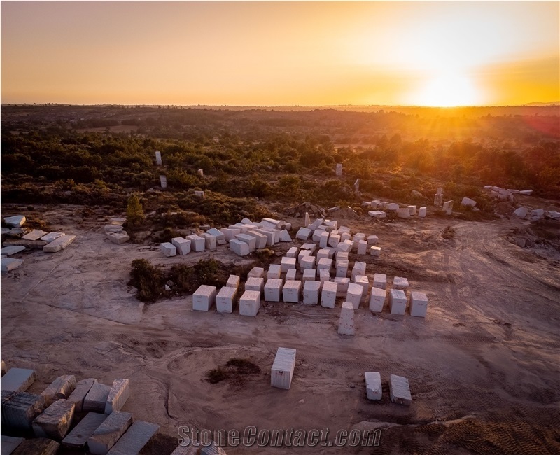 Branco Almeida Granite Quarry