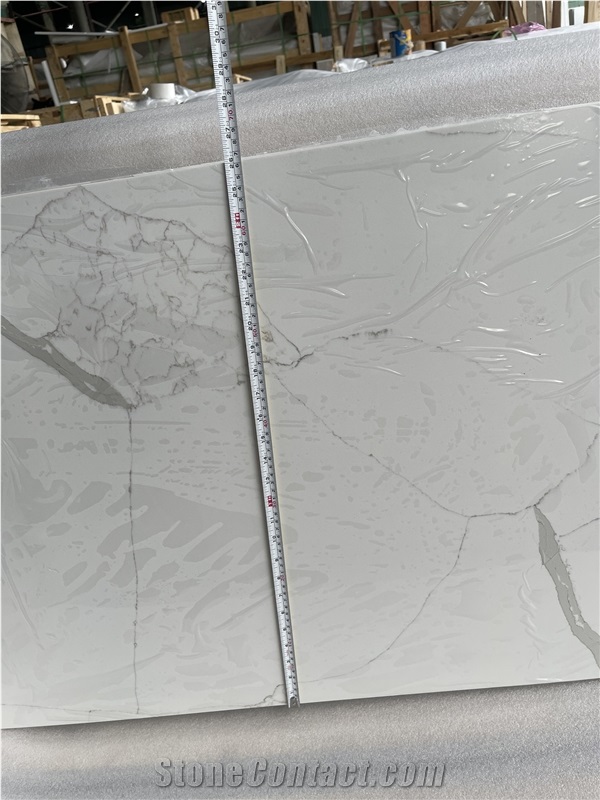 Vietnam Kitchen White Calacatta Quartz Prefab Countertop