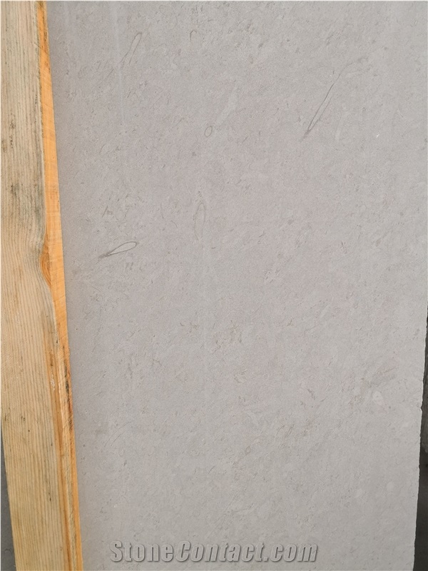 Spain Bateig Azul Beige Limestone Slab Tile