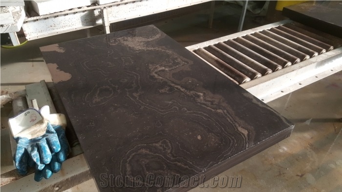 Custom Design Eramosa Marble Kitchen Countertops